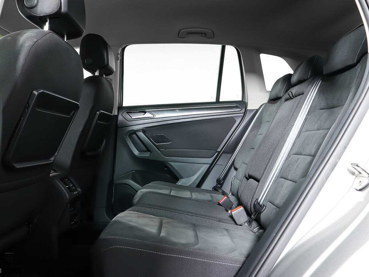 Купить Volkswagen Tiguan с пробегом. Фото: #9