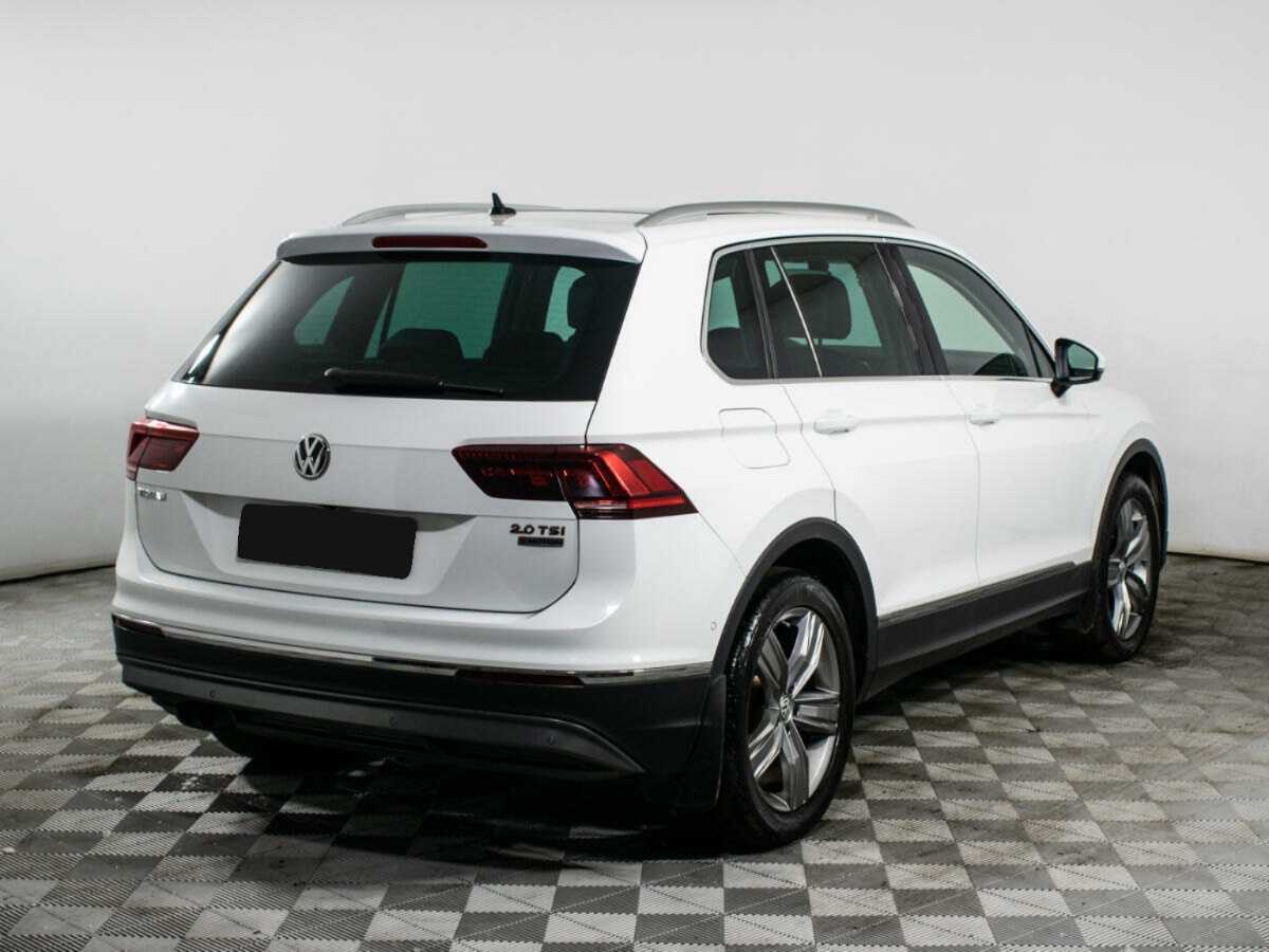 Купить Volkswagen Tiguan с пробегом. Фото: #4