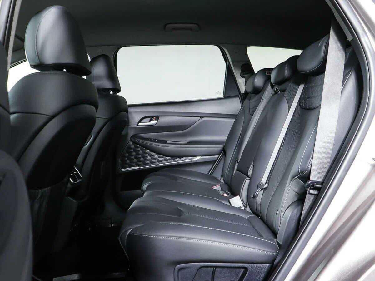 Купить Hyundai Santa Fe с пробегом. Фото: #13