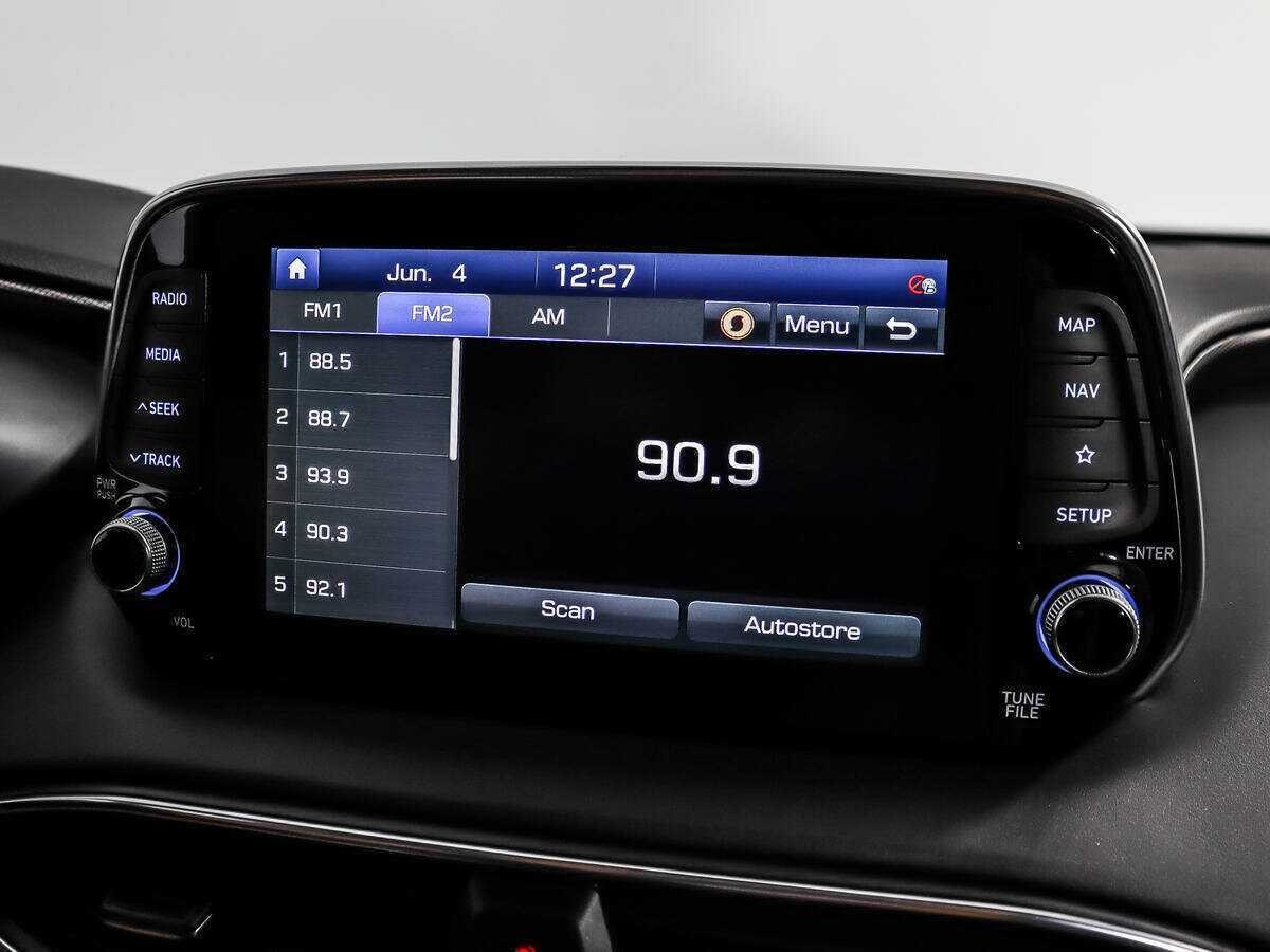 Купить Hyundai Santa Fe с пробегом. Фото: #16