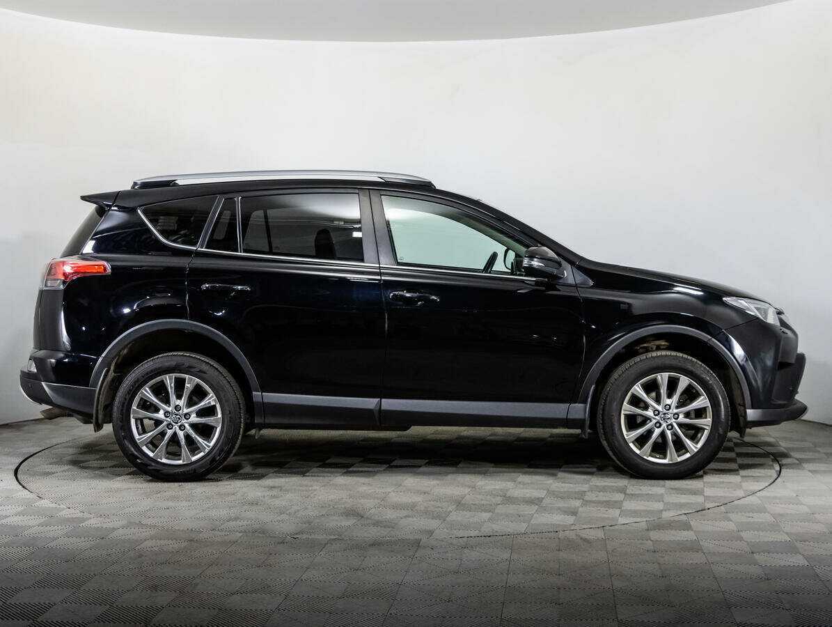 Купить Toyota RAV4 с пробегом. Фото: #3