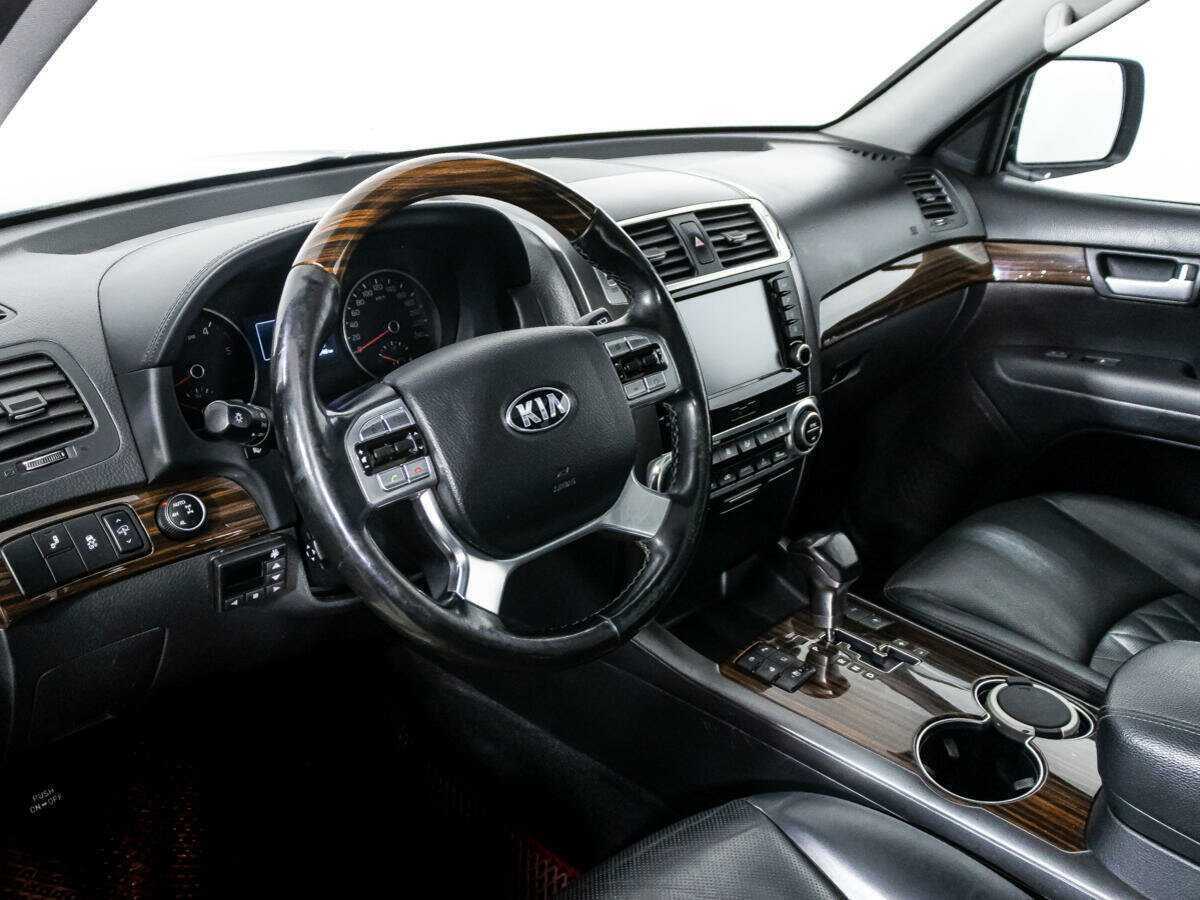 Купить Kia Mohave с пробегом. Фото: #10