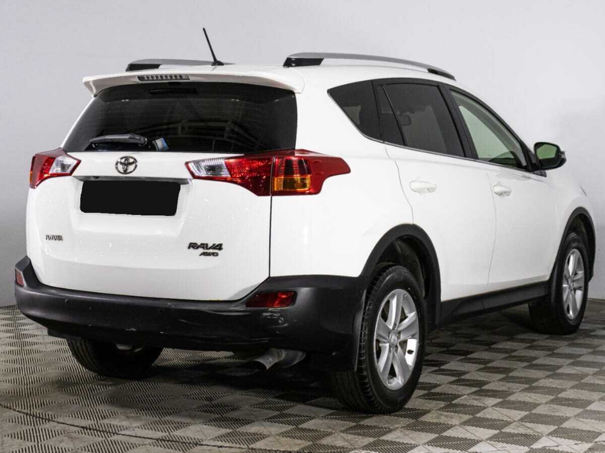 Купить Toyota RAV4 с пробегом. Фото: #4