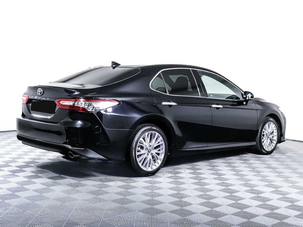 Купить Toyota Camry с пробегом. Фото: #4