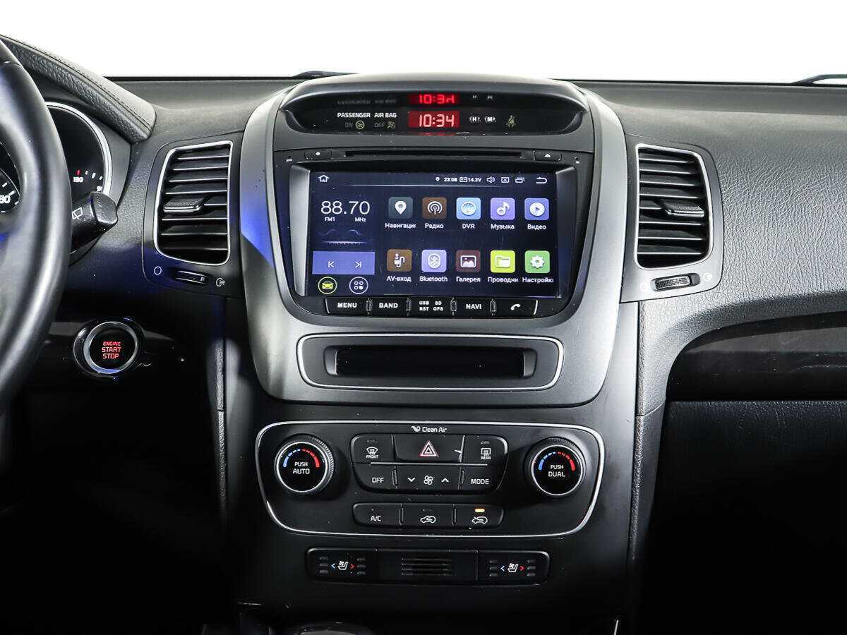 Купить Kia Sorento с пробегом. Фото: #11