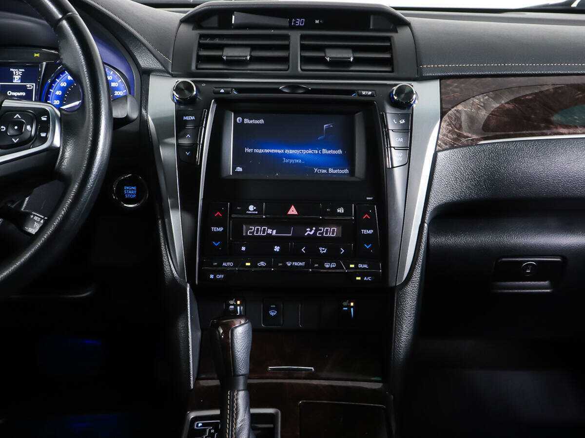 Купить Toyota Camry с пробегом. Фото: #11