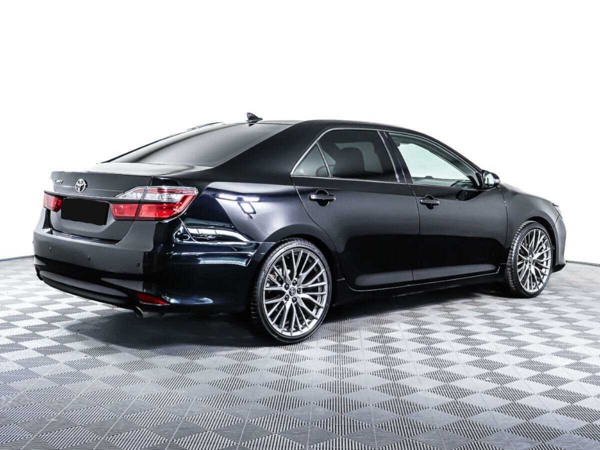 Купить Toyota Camry с пробегом. Фото: #4