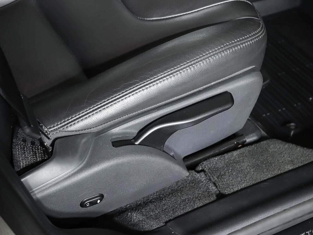 Купить Volvo XC60 с пробегом. Фото: #15