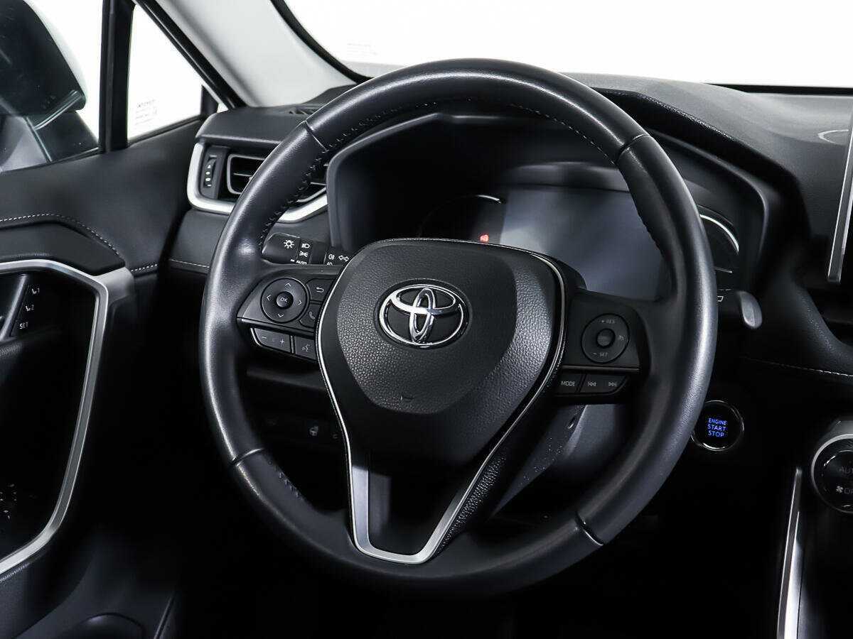 Купить Toyota RAV4 с пробегом. Фото: #14