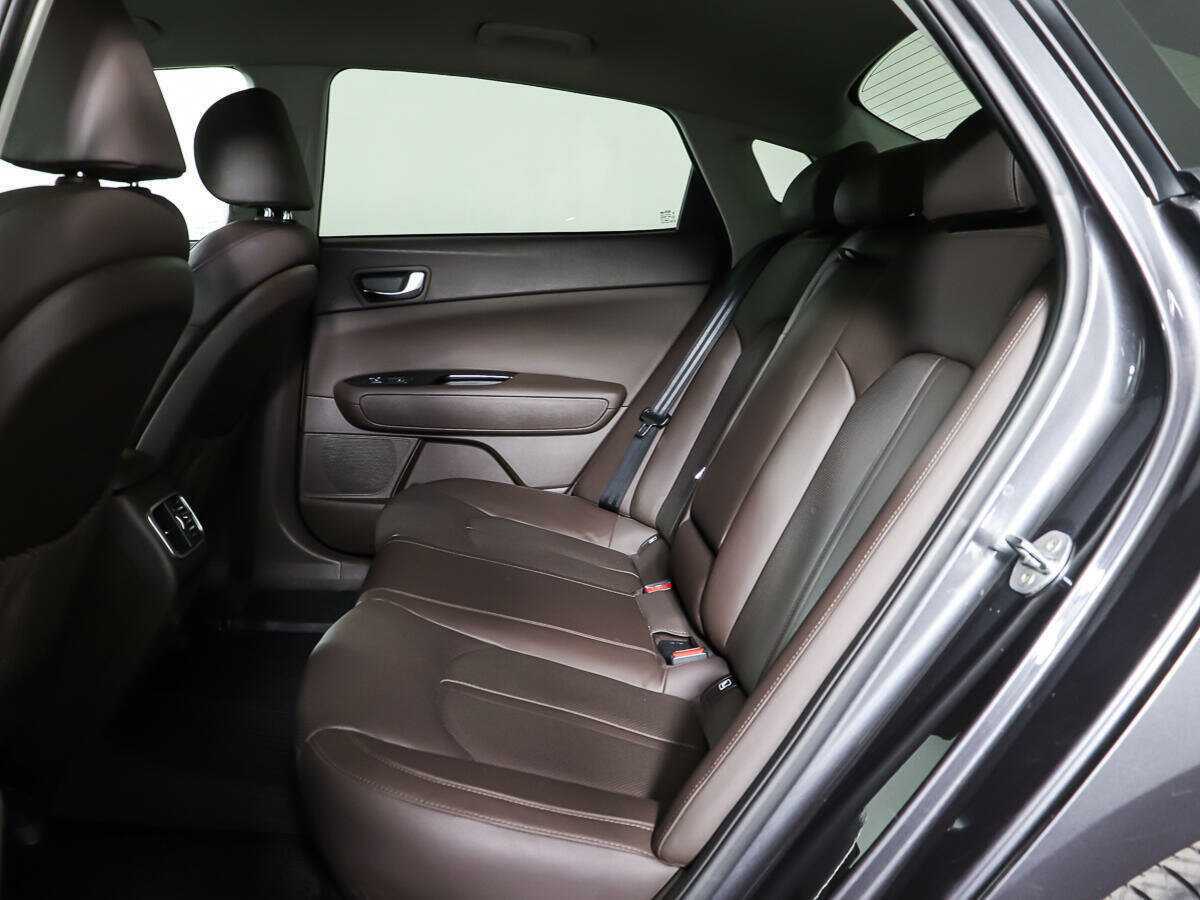 Купить Kia Optima с пробегом. Фото: #9