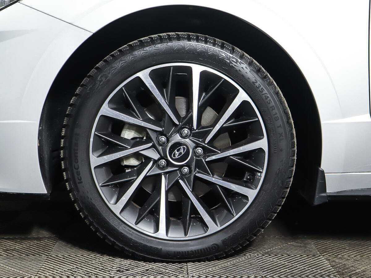 Купить Hyundai Sonata с пробегом. Фото: #22