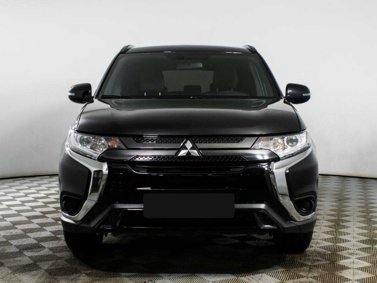 Купить Mitsubishi Outlander с пробегом. Фото: #1