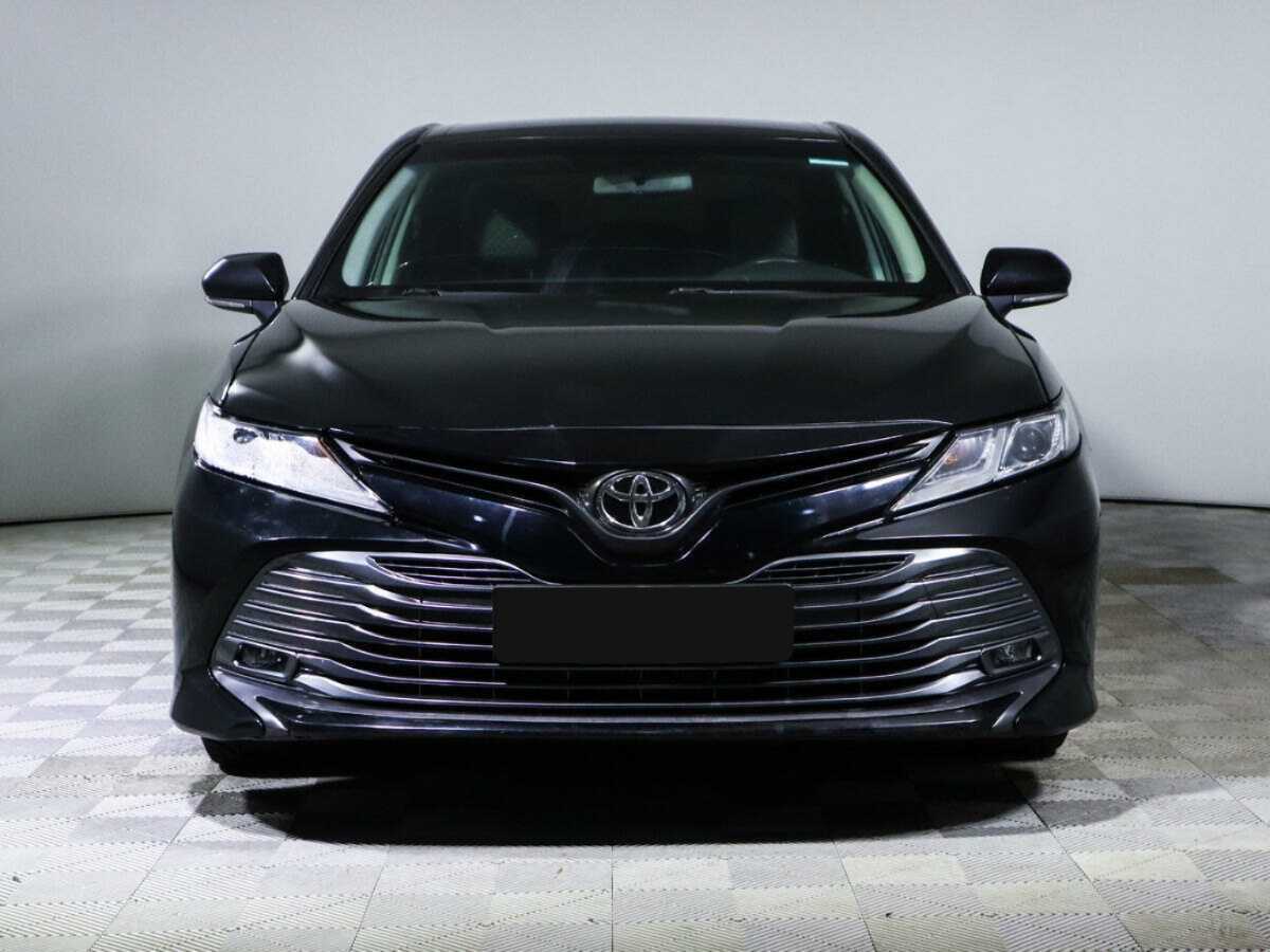 Купить Toyota Camry с пробегом. Фото: #1