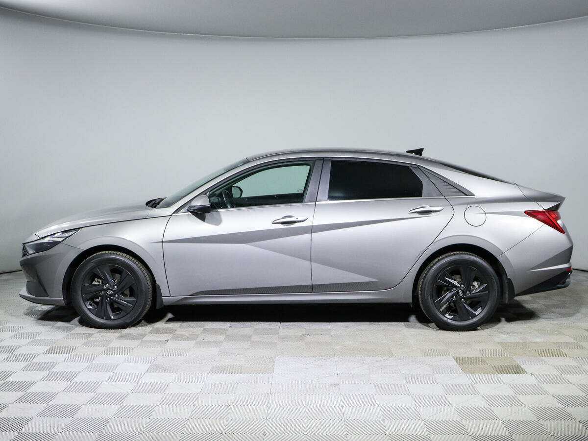 Купить Hyundai Elantra с пробегом. Фото: #7