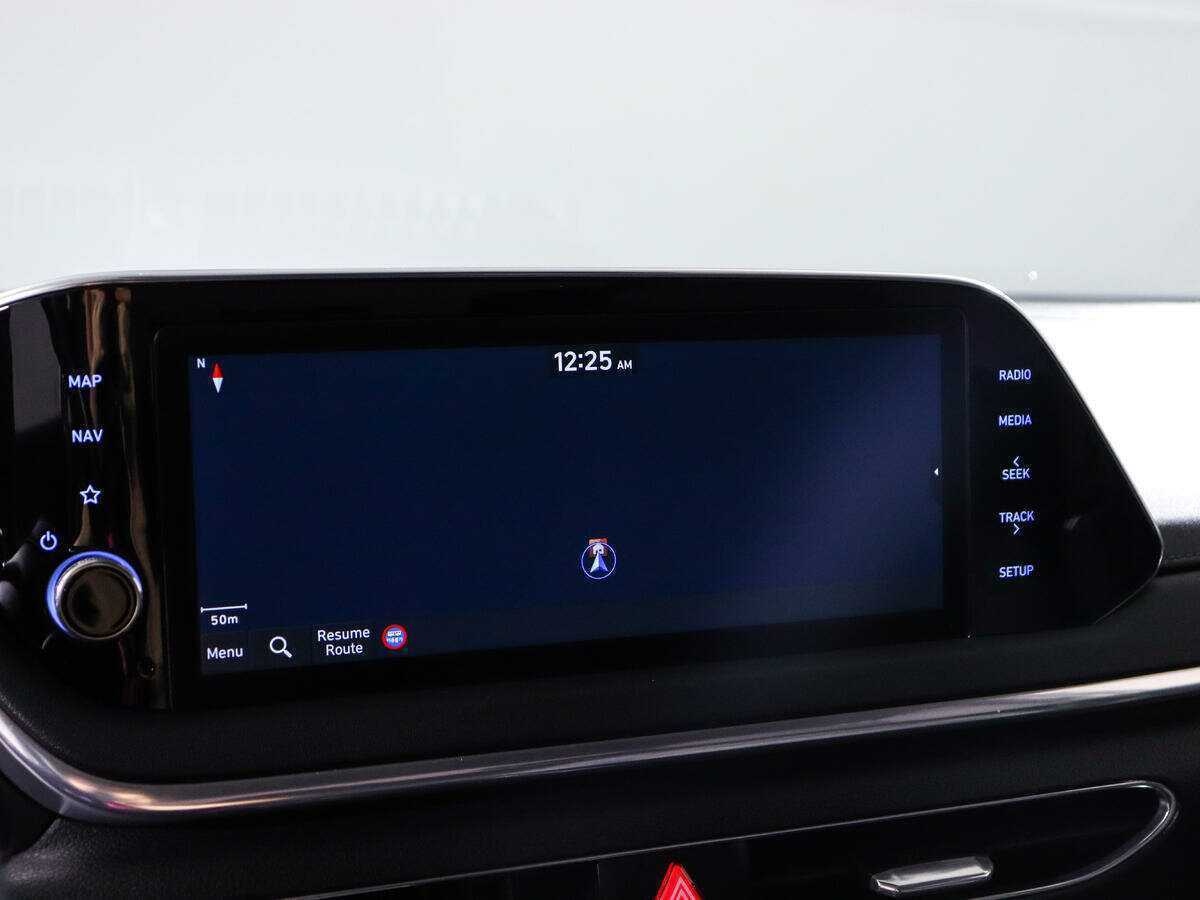 Купить Hyundai Sonata с пробегом. Фото: #14