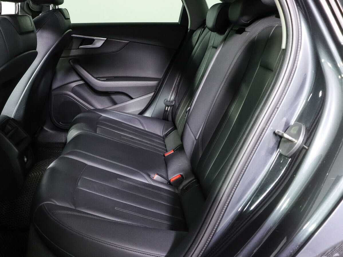 Купить Audi A4 с пробегом. Фото: #6