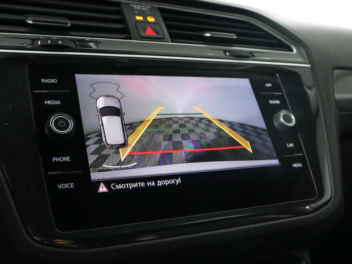 Купить Volkswagen Tiguan с пробегом. Фото: #15