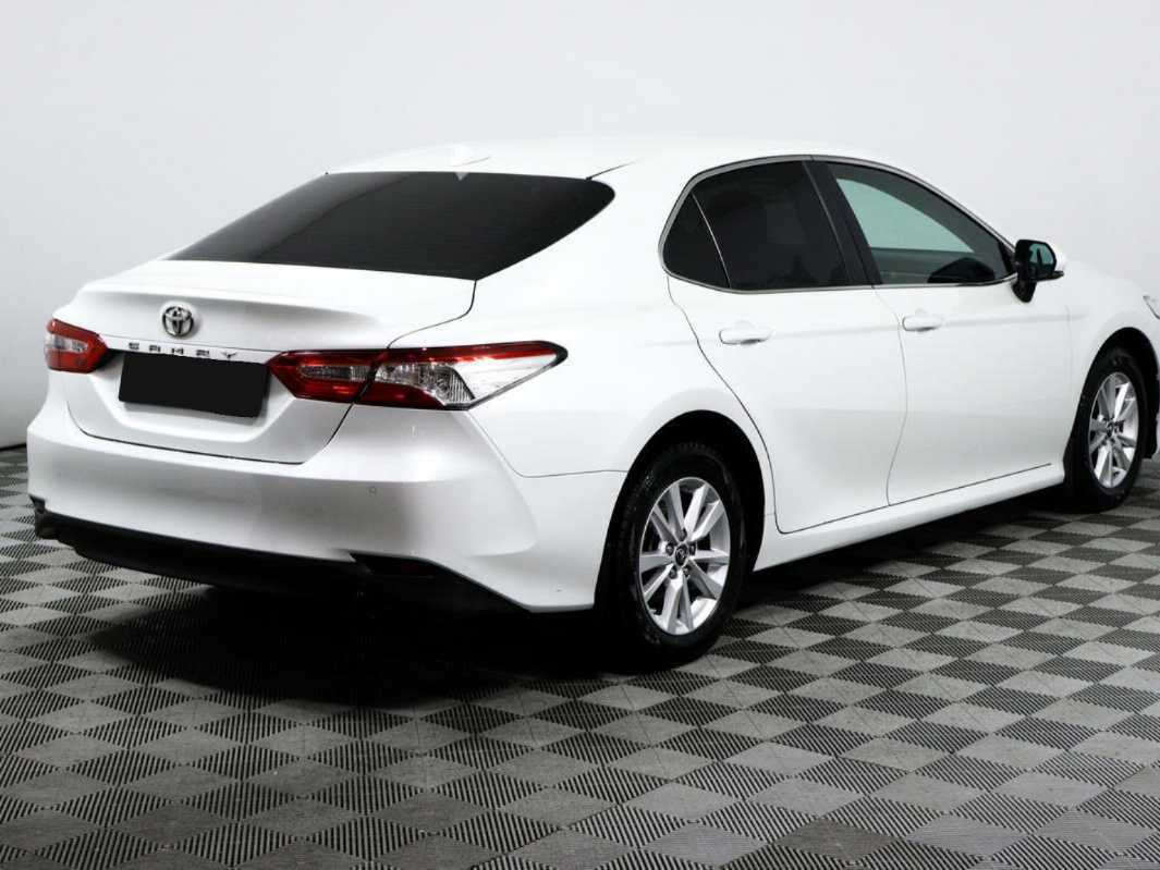 Купить Toyota Camry с пробегом. Фото: #4