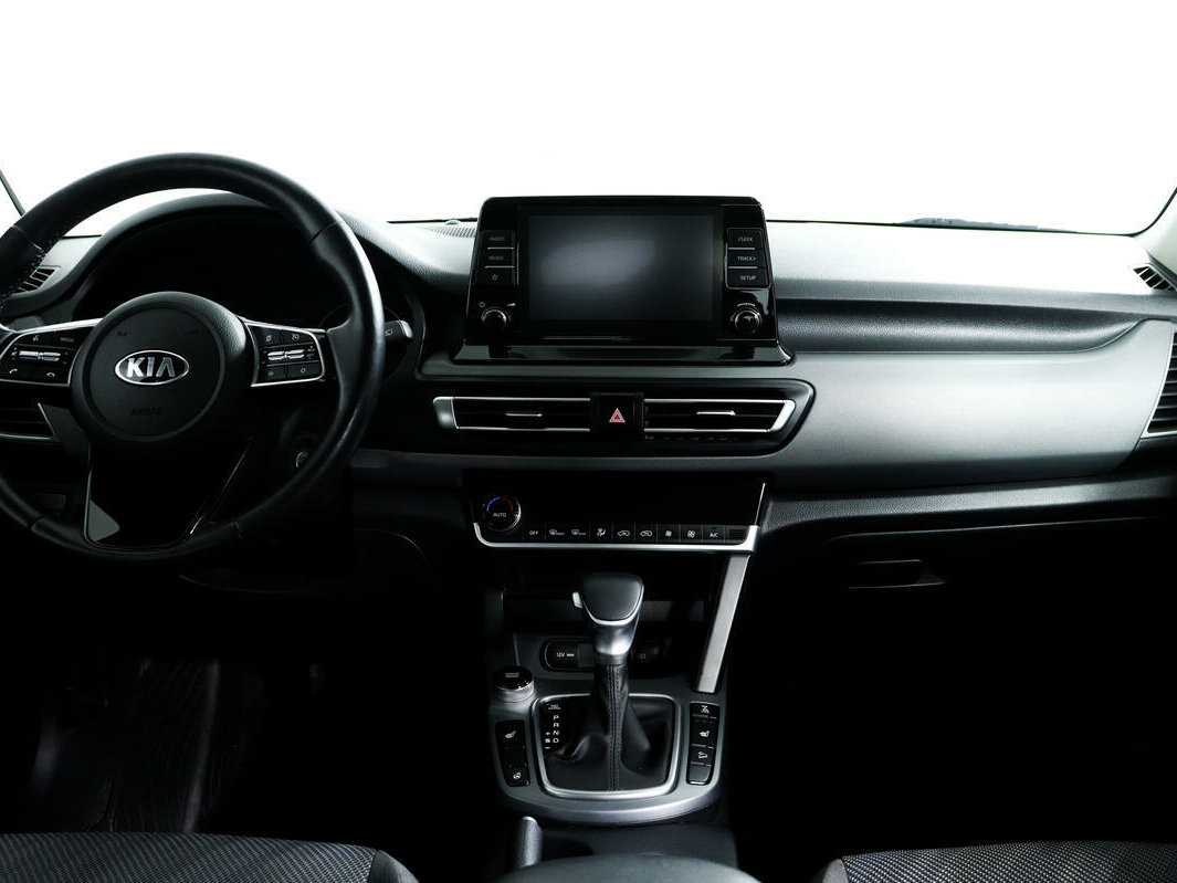 Купить Kia Seltos с пробегом. Фото: #10
