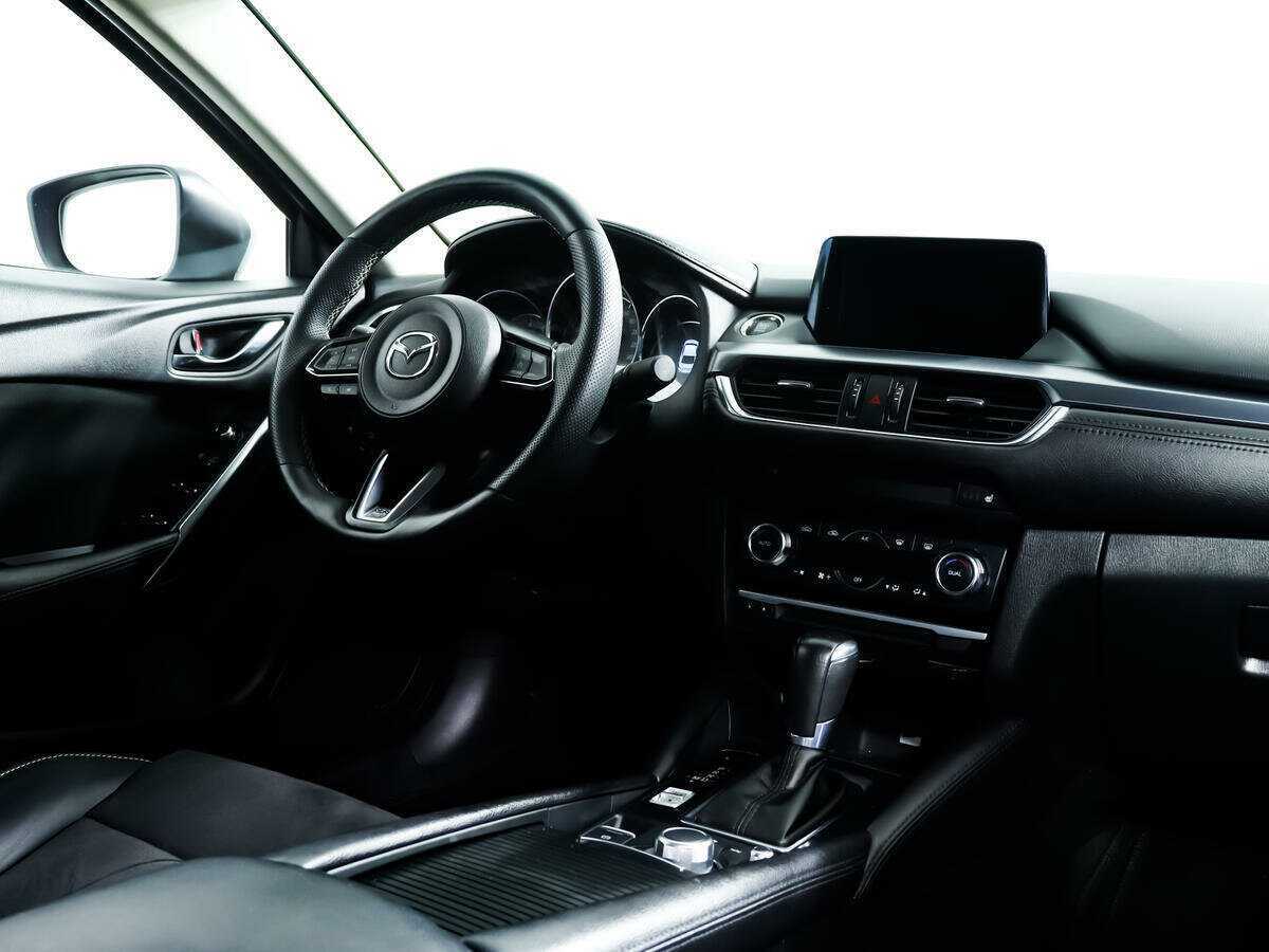 Купить Mazda 6 с пробегом. Фото: #8