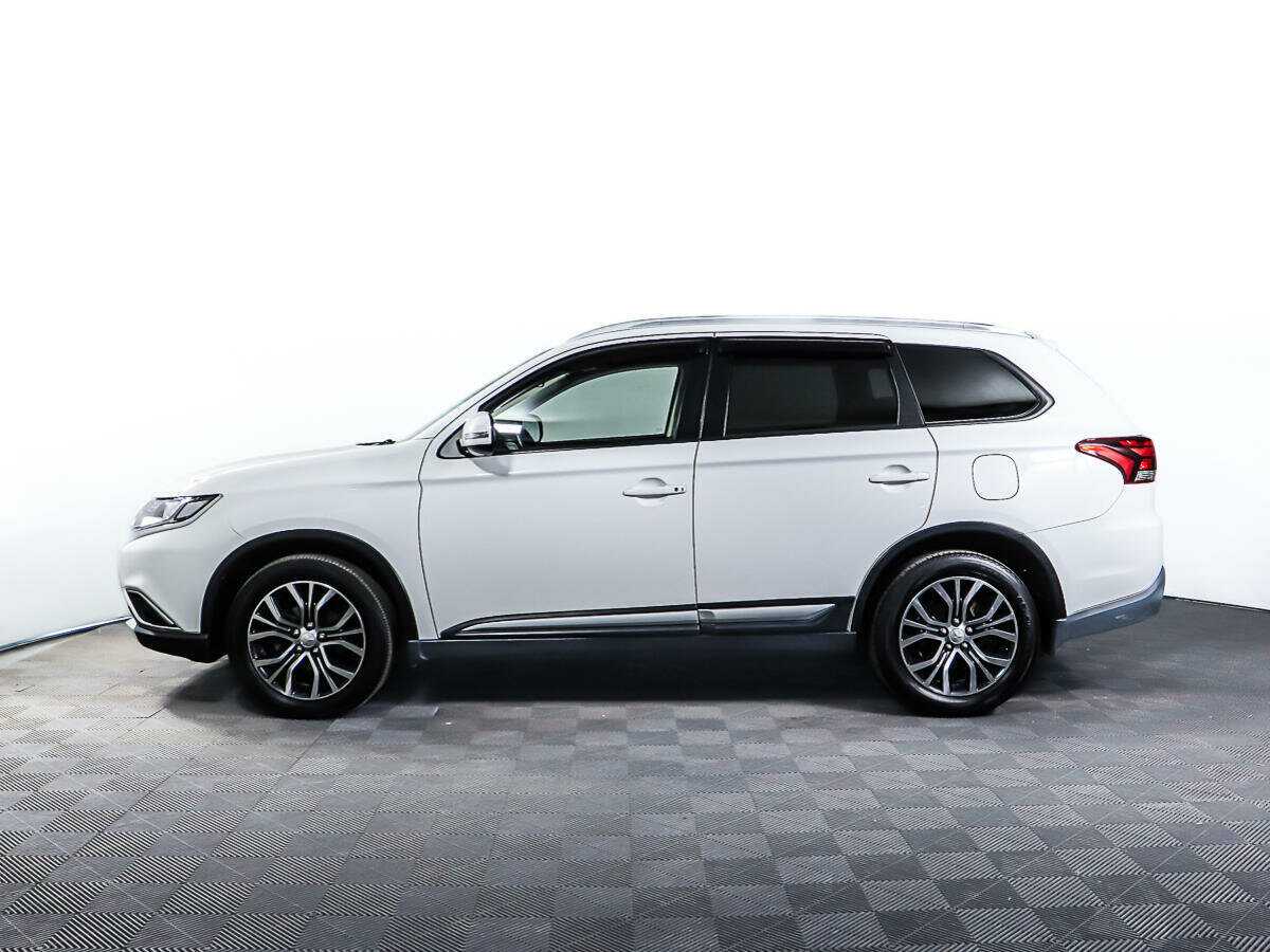 Купить Mitsubishi Outlander с пробегом. Фото: #7