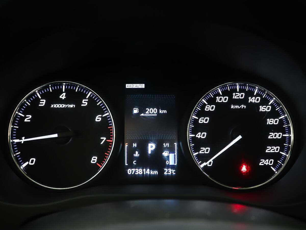 Купить Mitsubishi Outlander с пробегом. Фото: #13