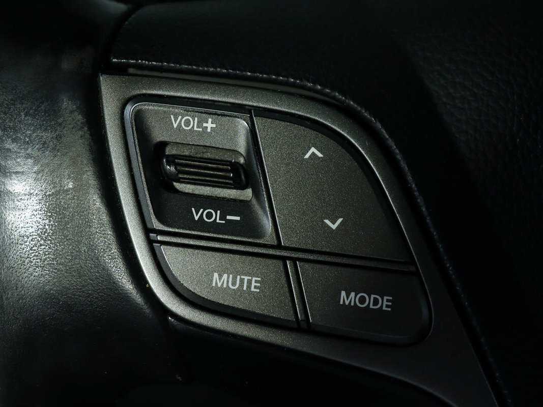 Купить Hyundai Santa Fe с пробегом. Фото: #21