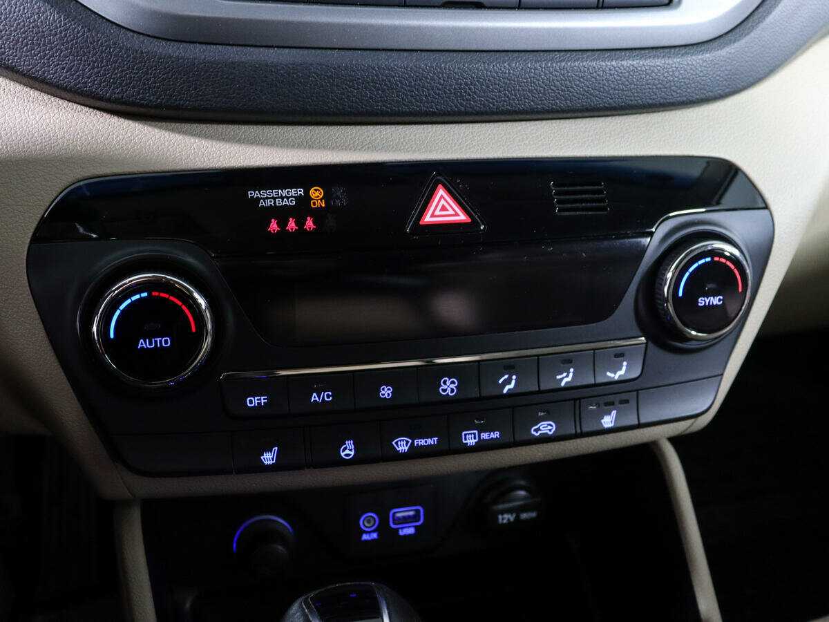 Купить Hyundai Tucson с пробегом. Фото: #21