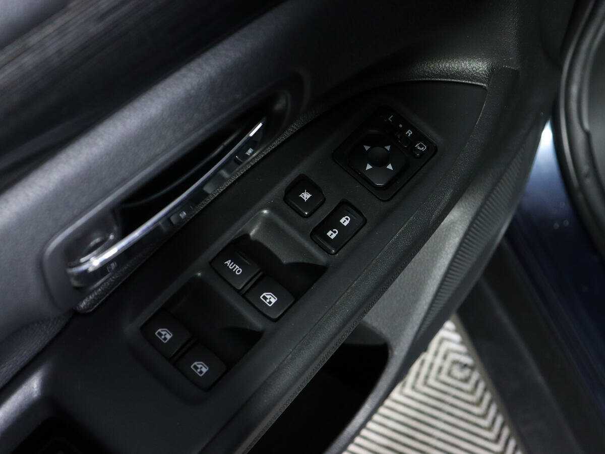 Купить Mitsubishi Outlander с пробегом. Фото: #15