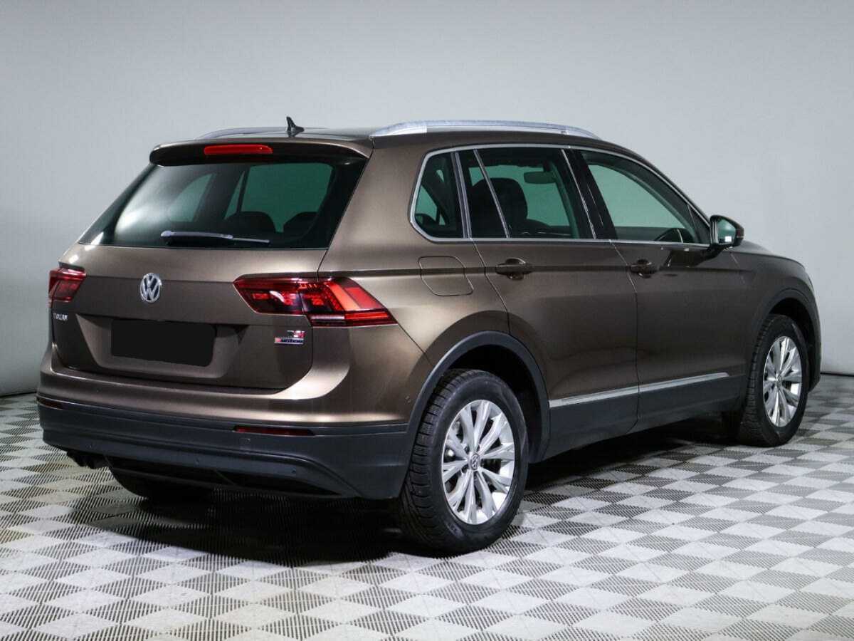 Купить Volkswagen Tiguan с пробегом. Фото: #4