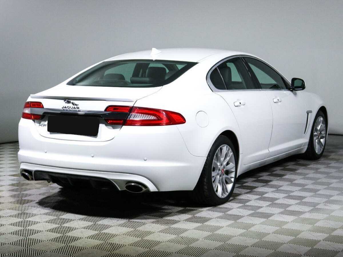 Купить Jaguar XF с пробегом. Фото: #4