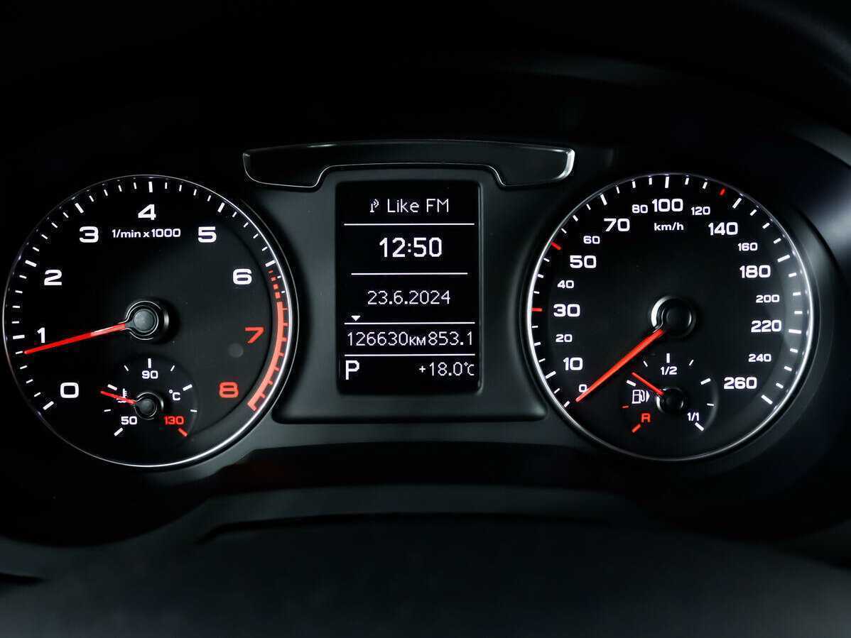 Купить Audi Q3 с пробегом. Фото: #9