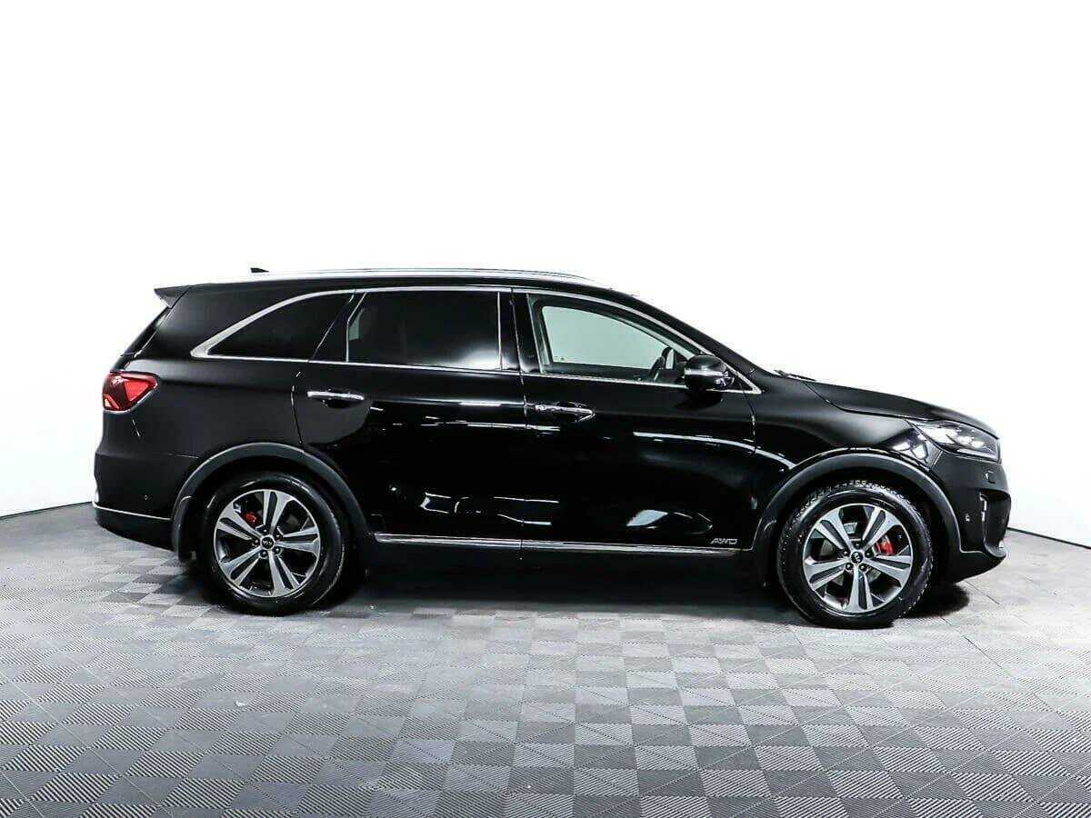 Купить Kia Sorento с пробегом. Фото: #3