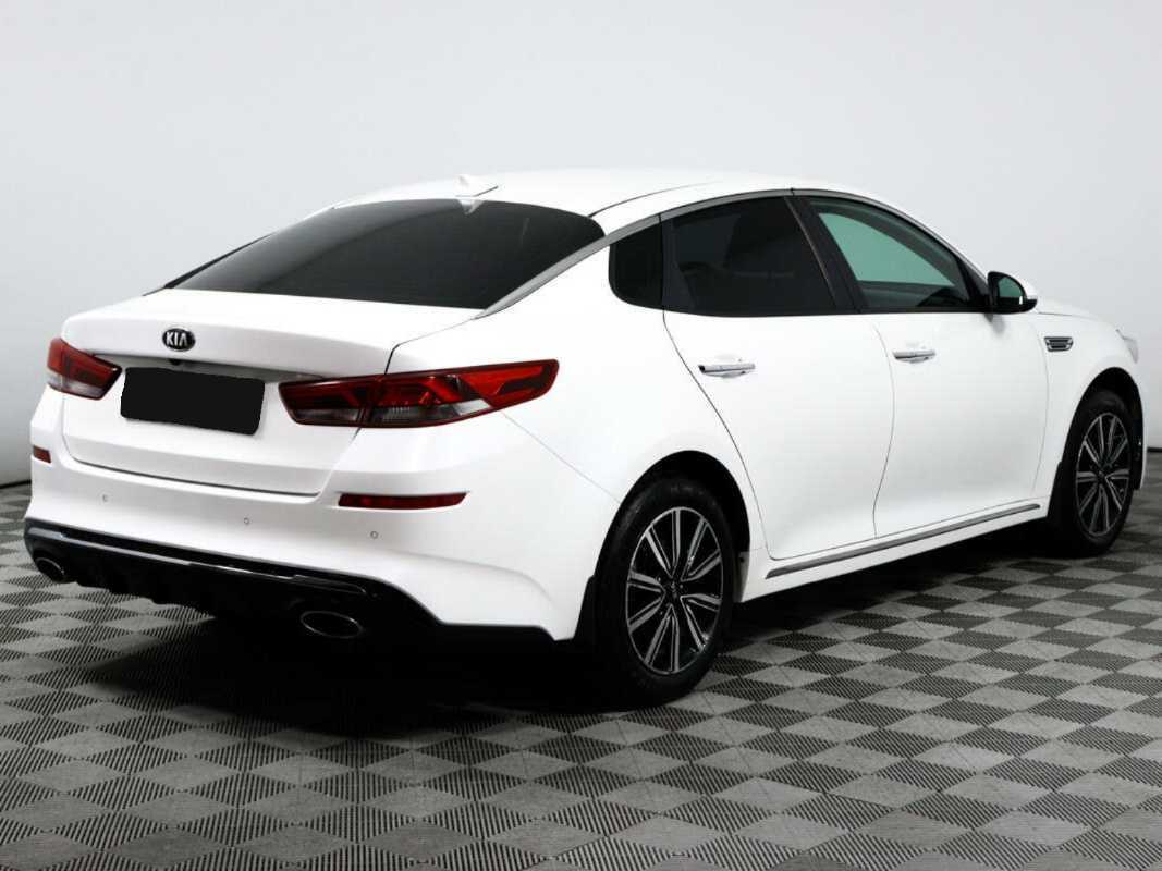 Купить Kia Optima с пробегом. Фото: #4