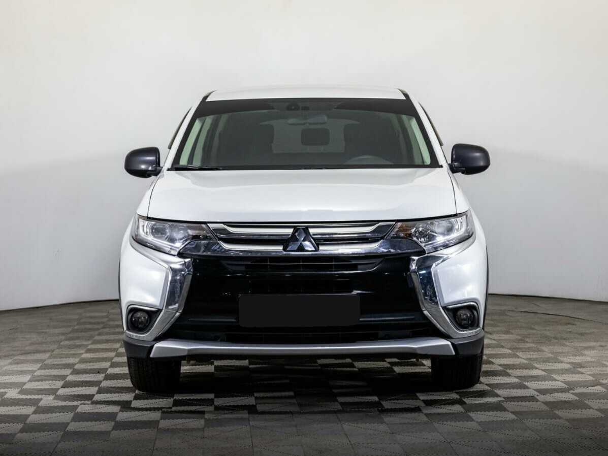 Купить Mitsubishi Outlander с пробегом. Фото: #1