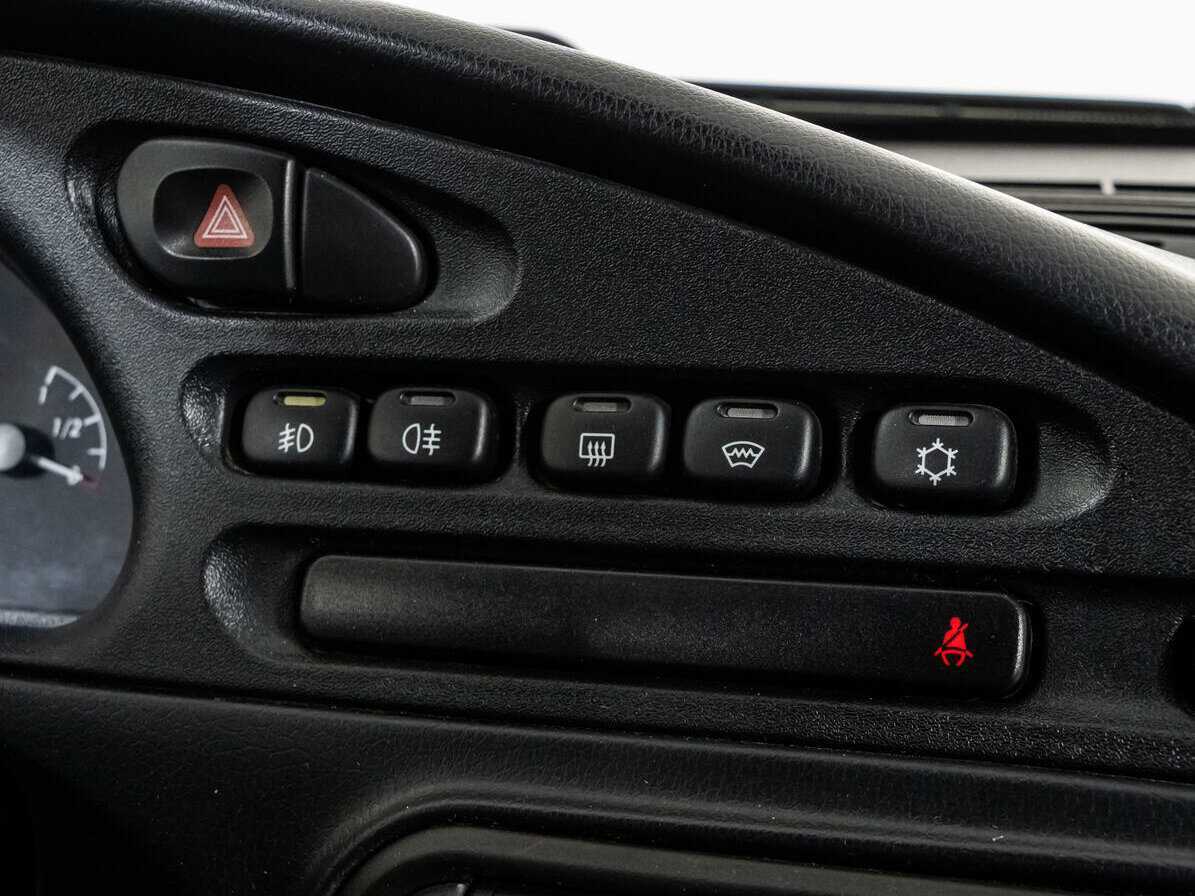 Купить Chevrolet Niva с пробегом. Фото: #14