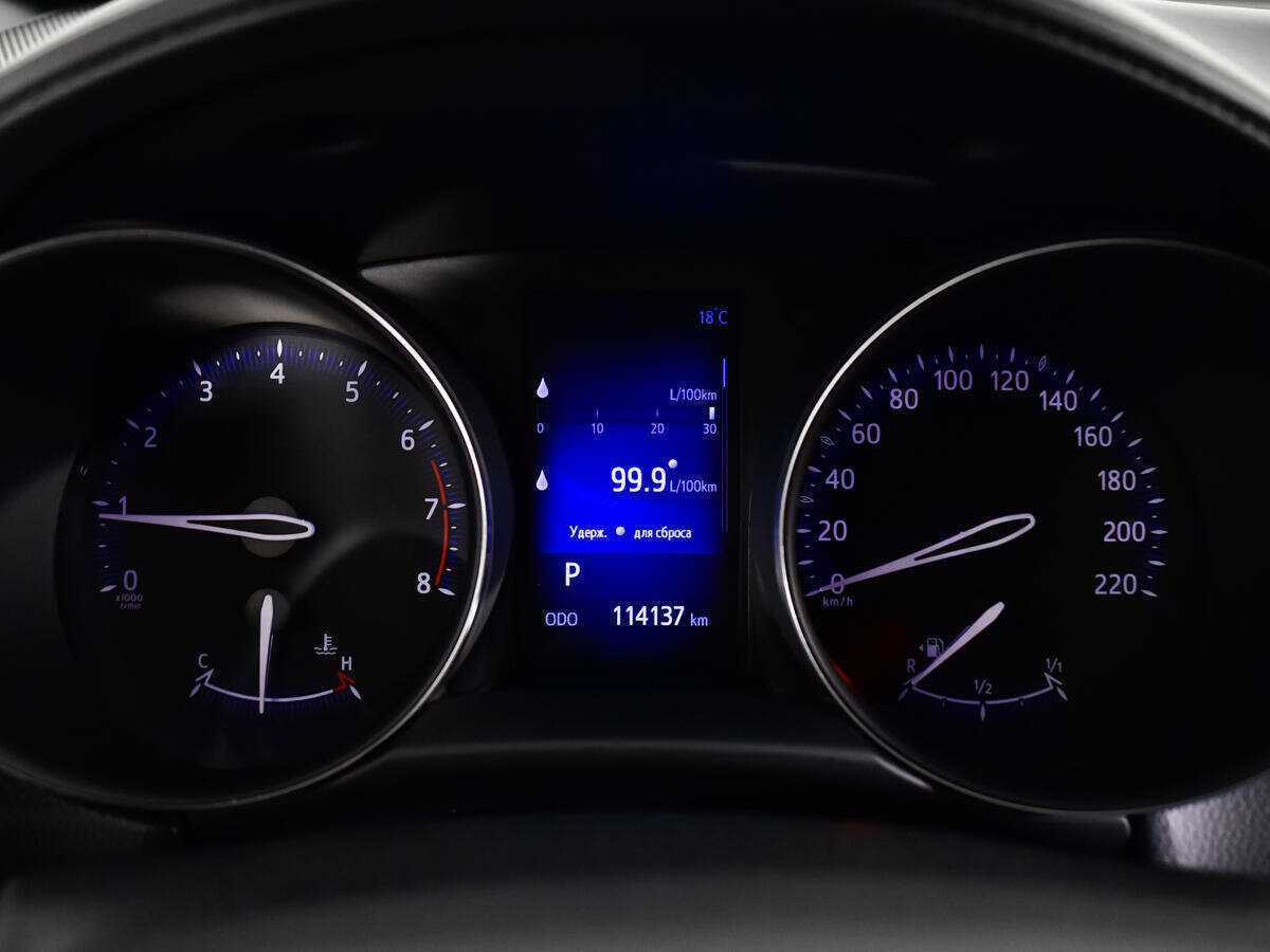 Купить Toyota C-HR с пробегом. Фото: #10