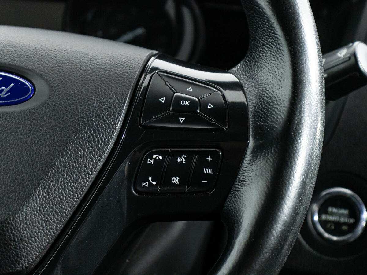 Купить Ford Explorer с пробегом. Фото: #21