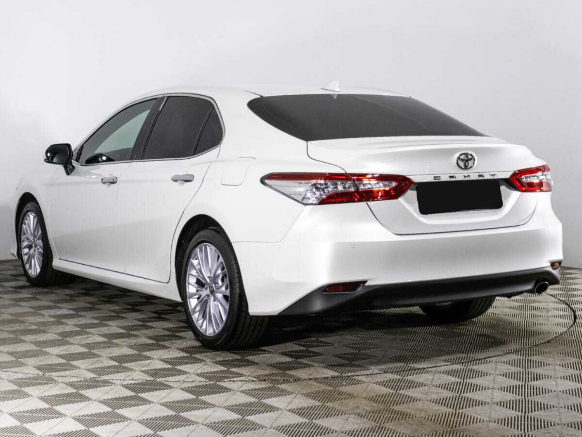 Купить Toyota Camry с пробегом. Фото: #6