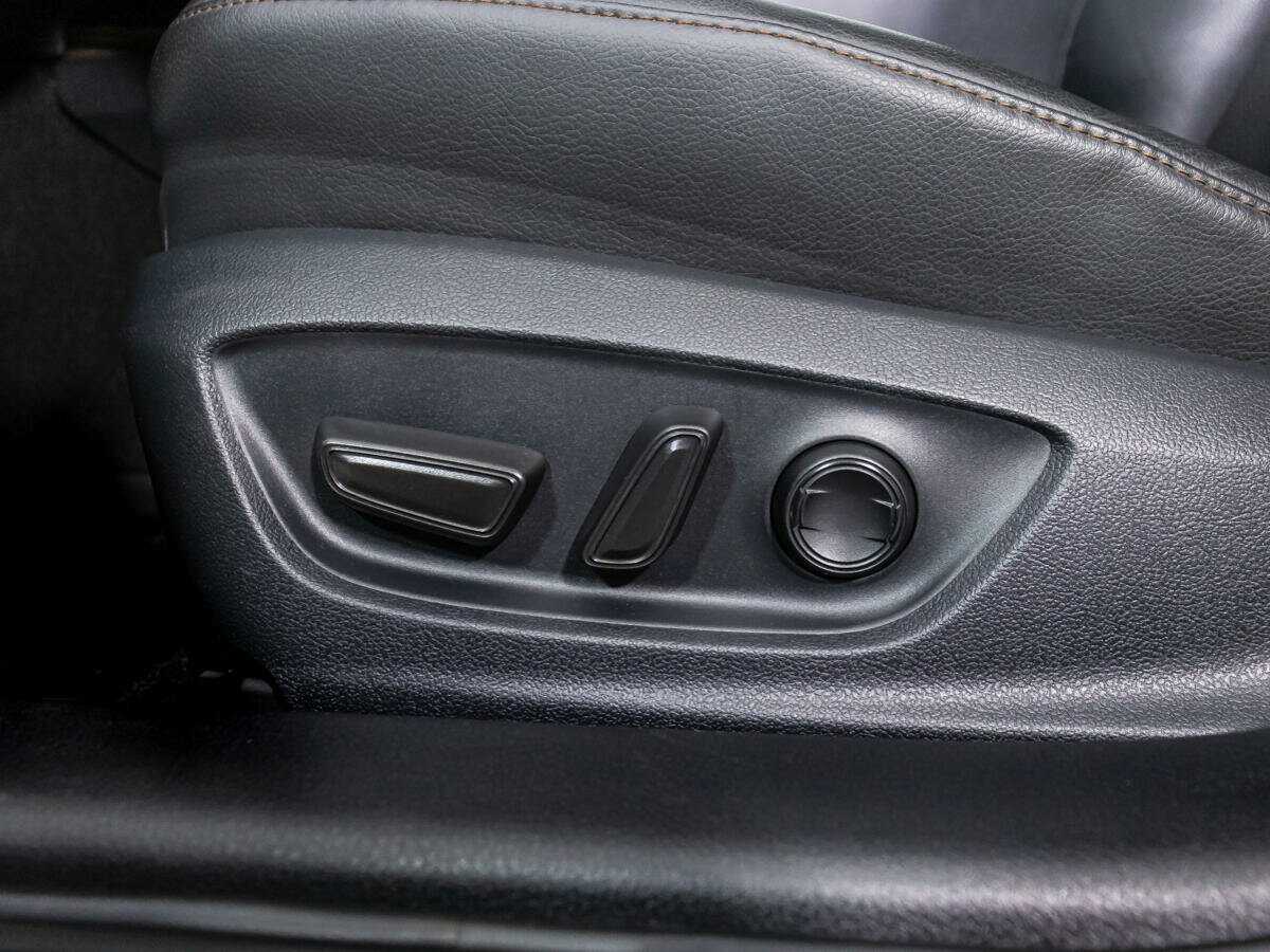 Купить Toyota Camry с пробегом. Фото: #21