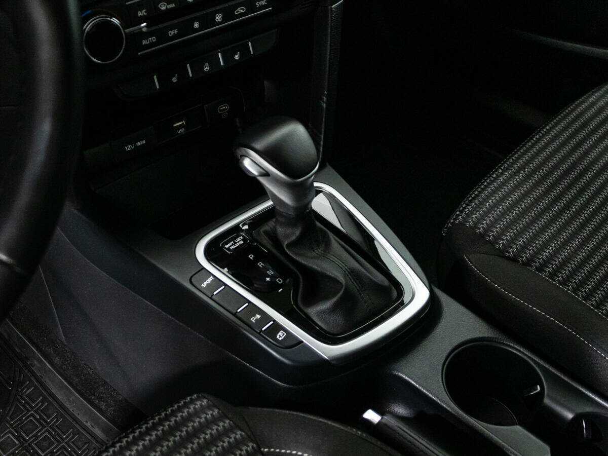 Купить Kia Ceed с пробегом. Фото: #16