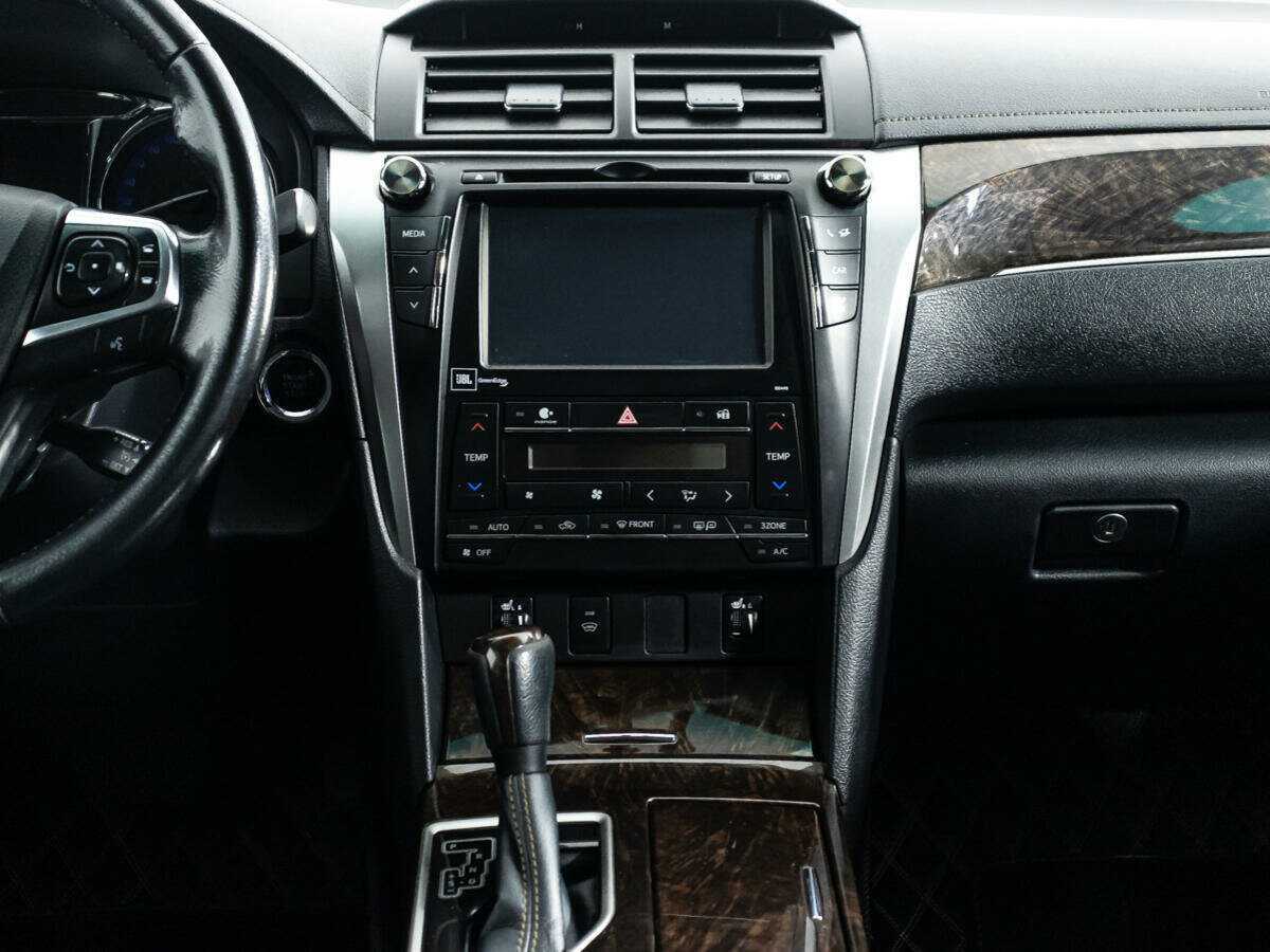 Купить Toyota Camry с пробегом. Фото: #13