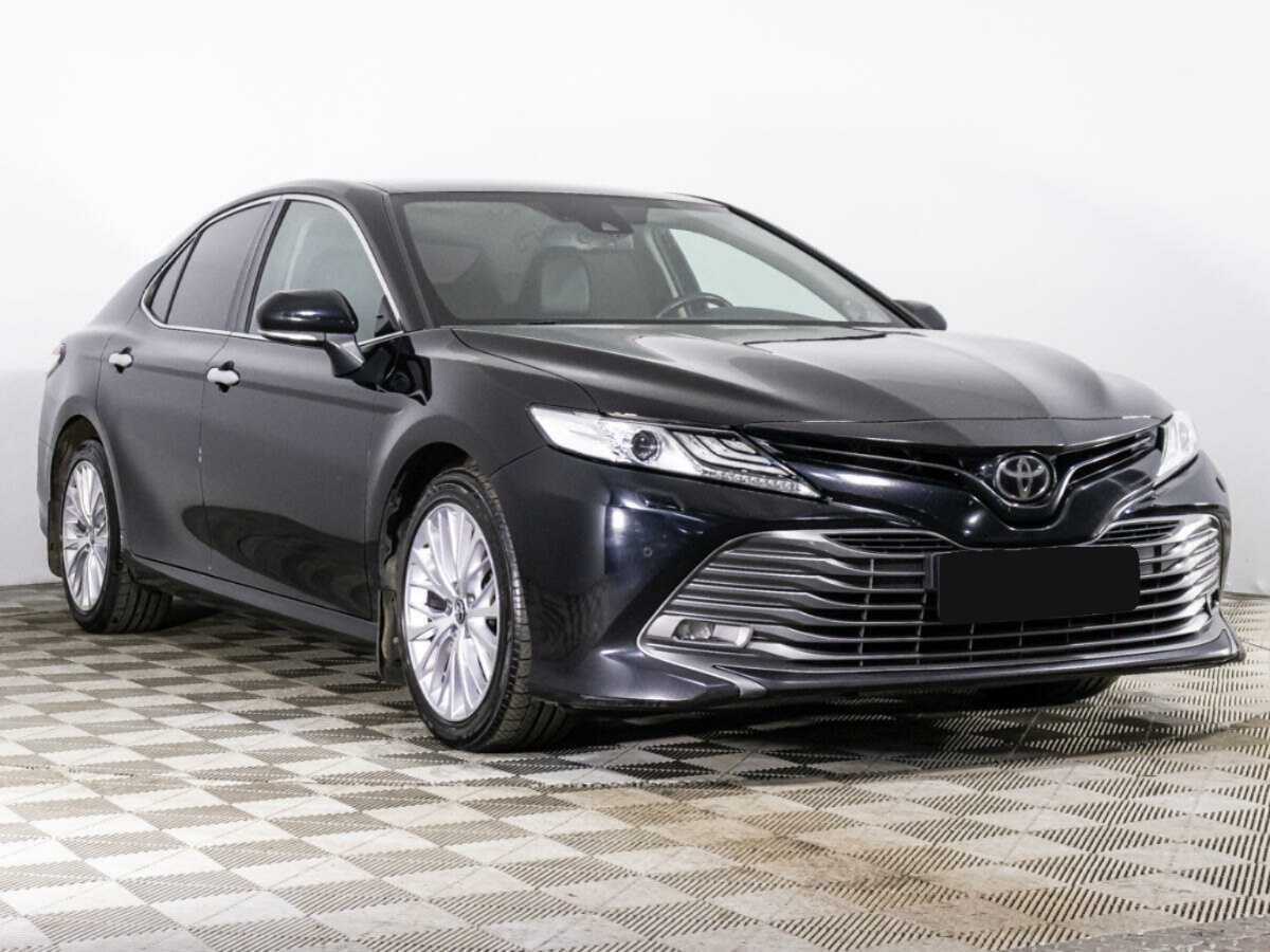 Купить Toyota Camry с пробегом. Фото: #2