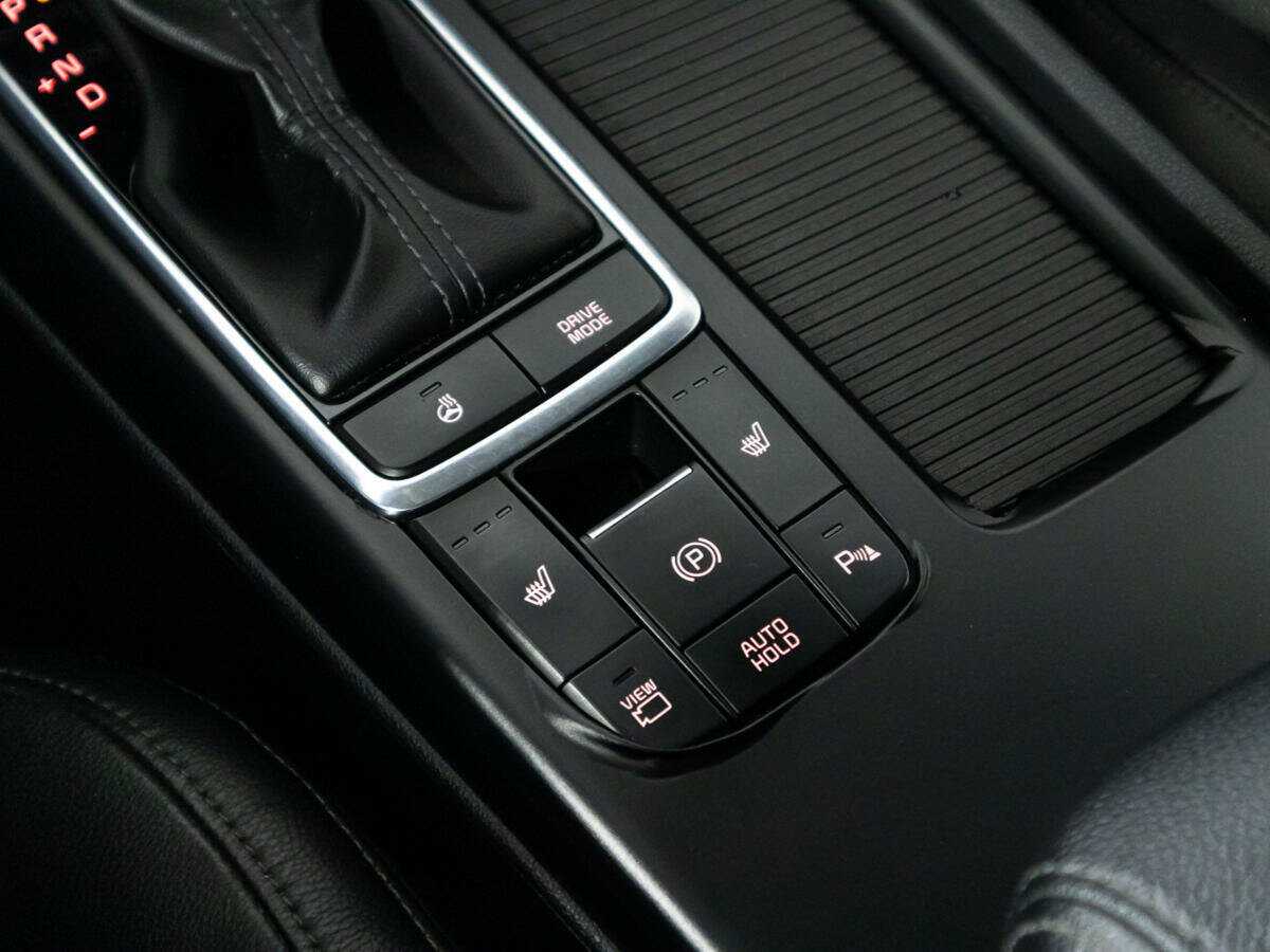 Купить Kia Optima с пробегом. Фото: #16