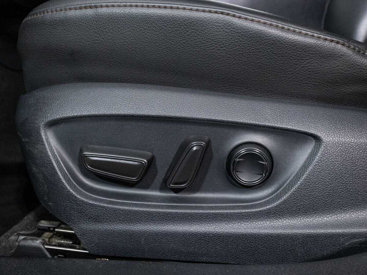 Купить Toyota Camry с пробегом. Фото: #14