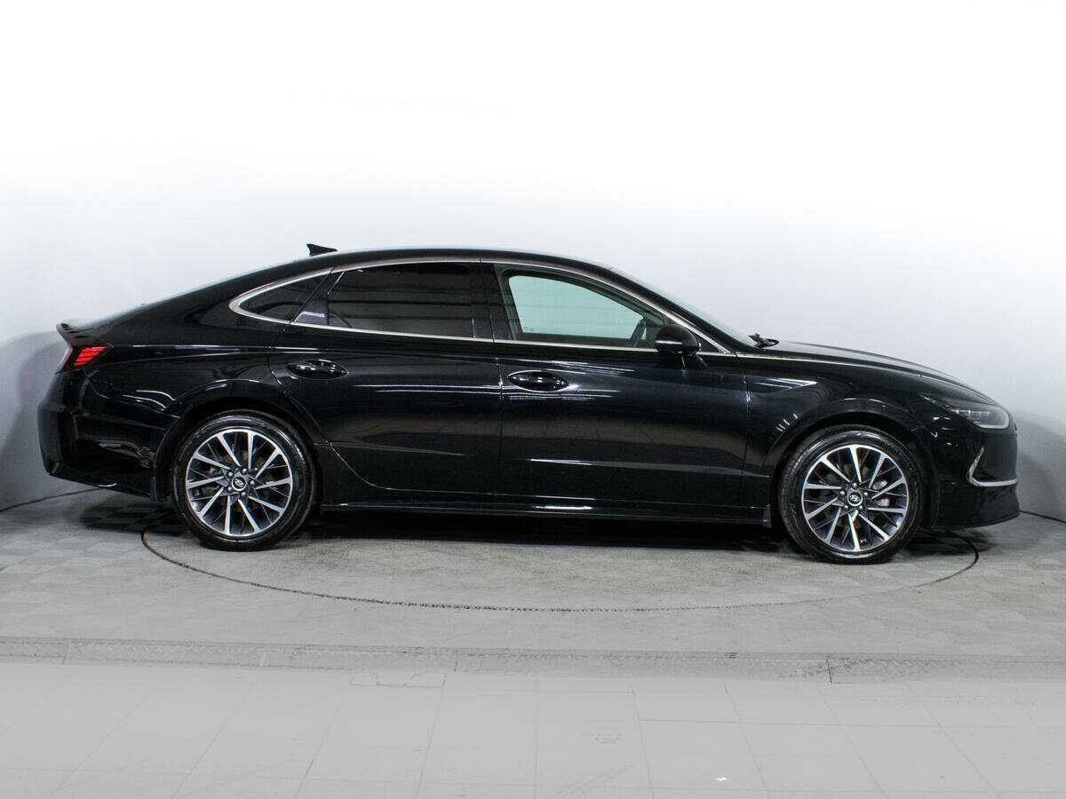 Купить Hyundai Sonata с пробегом. Фото: #3
