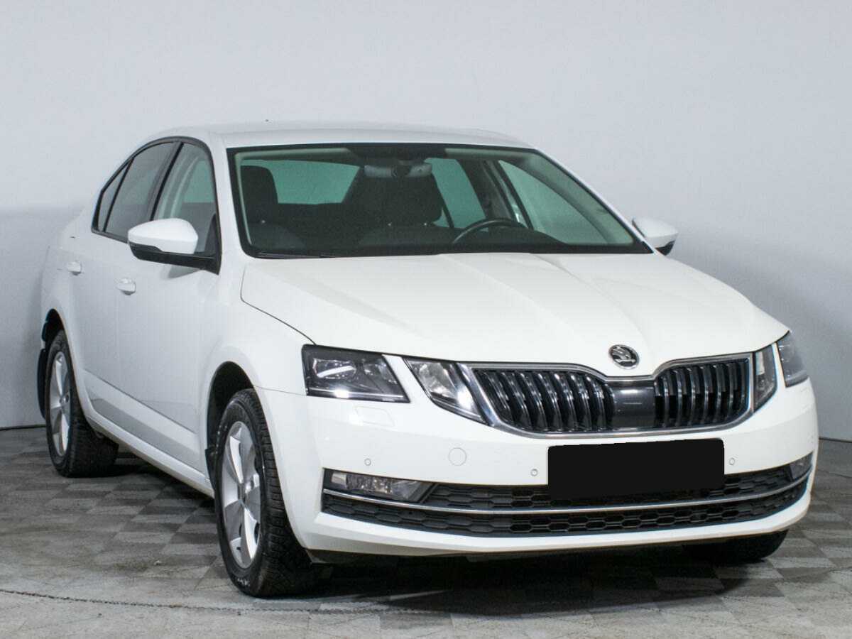 Купить Skoda Octavia с пробегом. Фото: #2