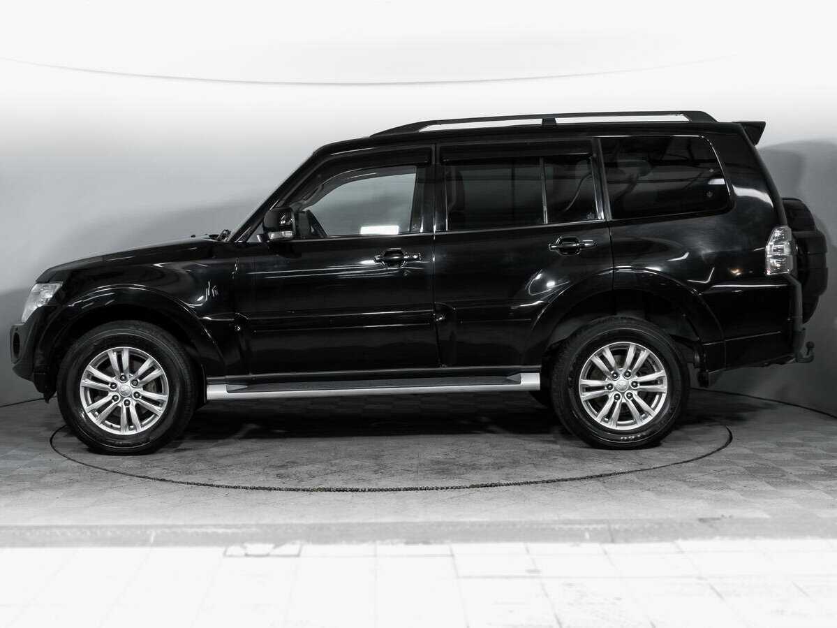 Купить Mitsubishi Pajero с пробегом. Фото: #7