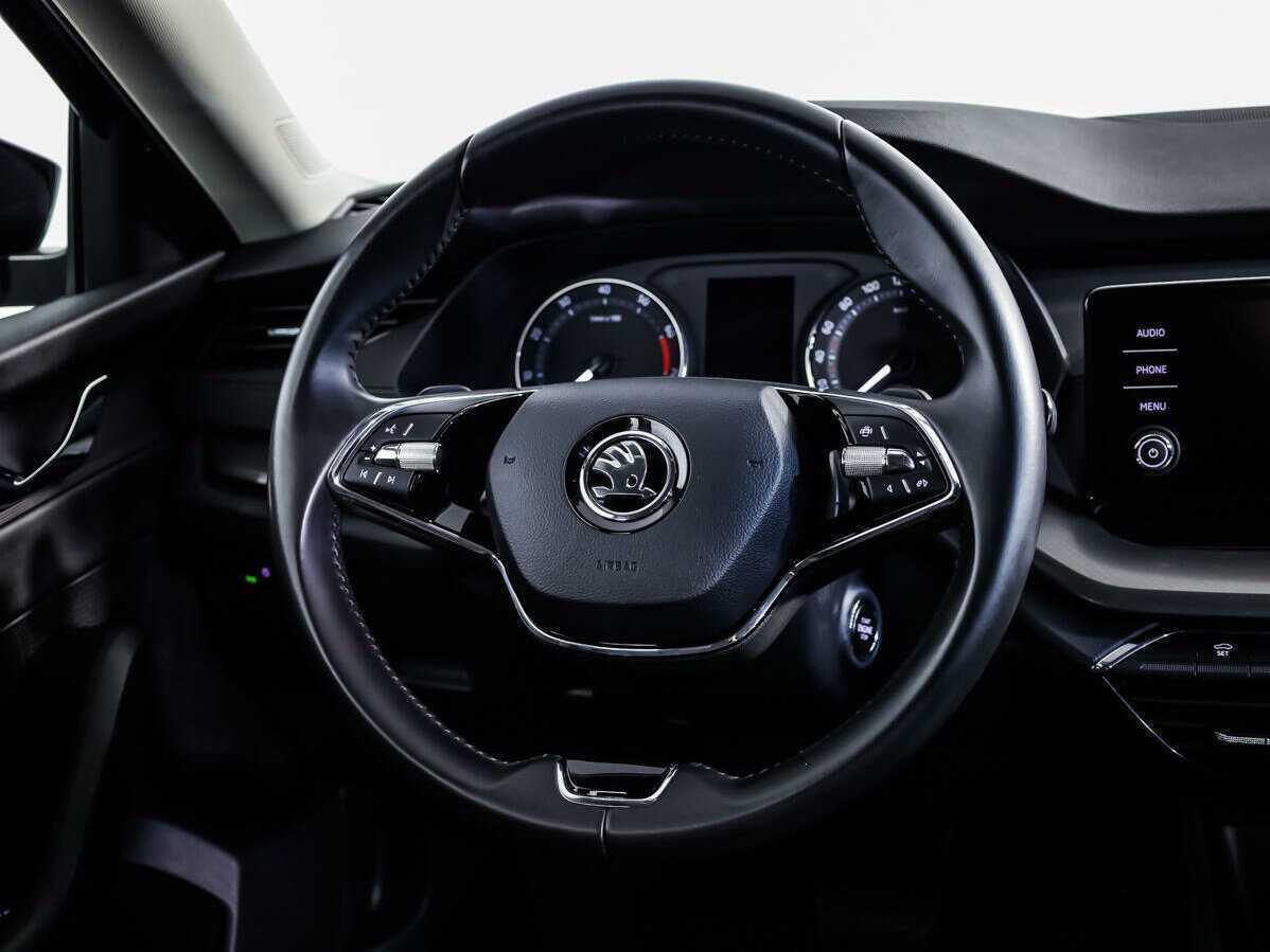 Купить Skoda Octavia с пробегом. Фото: #9