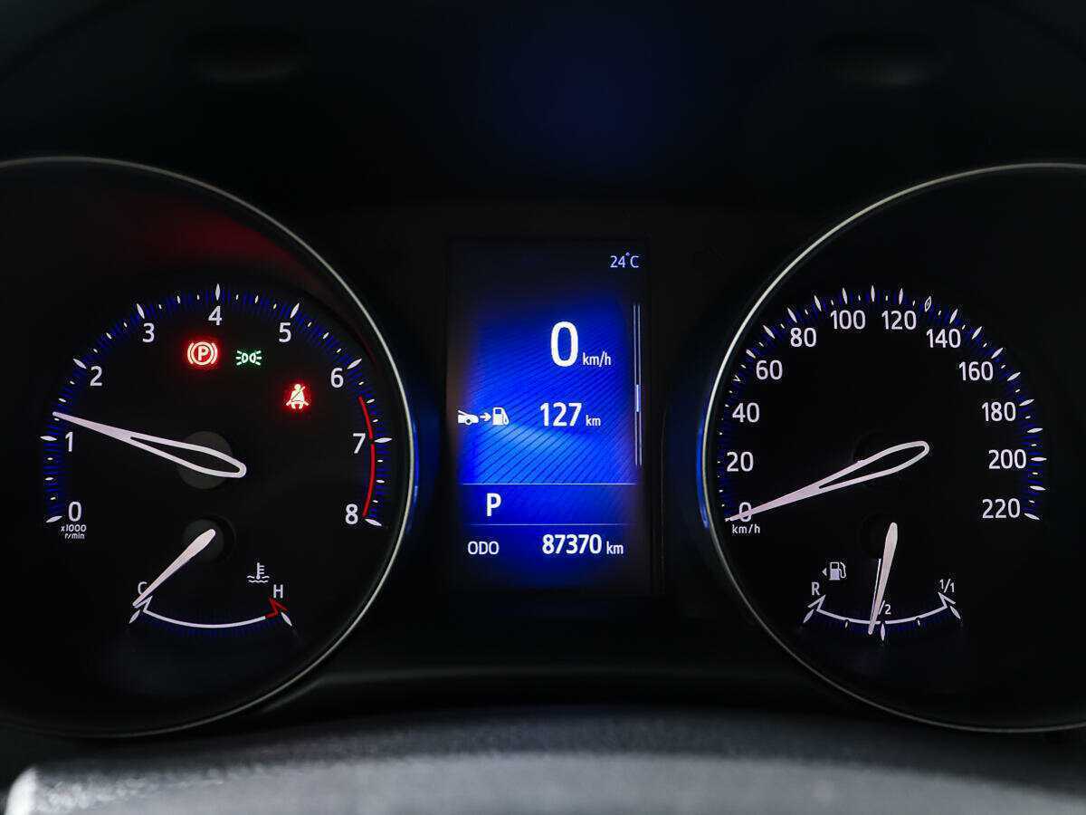 Купить Toyota C-HR с пробегом. Фото: #13